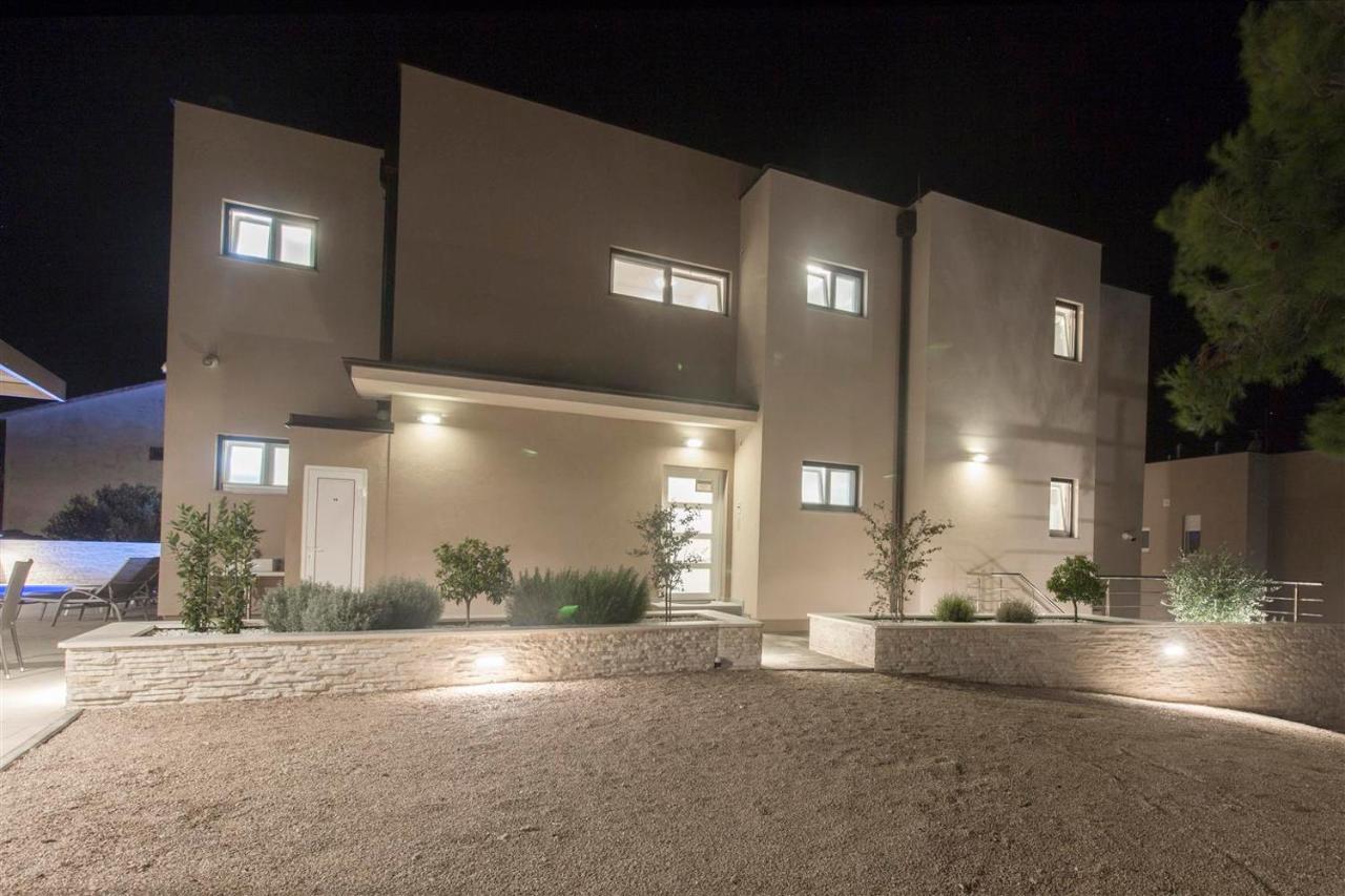 Villa Top Of Murter, Two Bedroom Apartment 2 Bagian luar foto